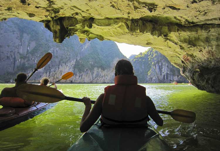 Ho Dong Tien (Fairy Lake Cave)