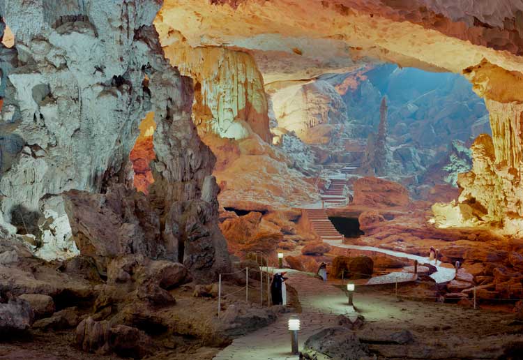 Dau Go Cave