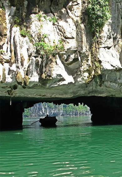 Lom Bo Islet