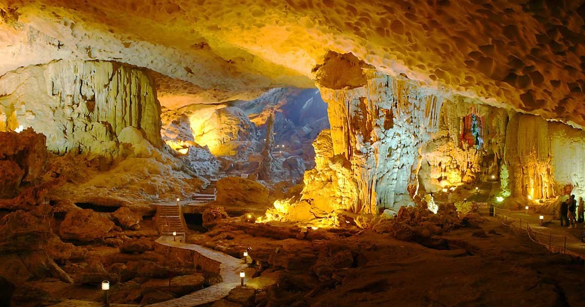 Thien Canh Son cave