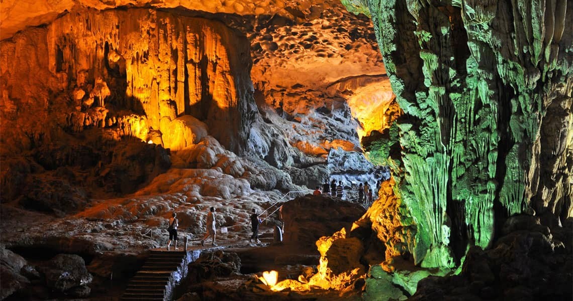 Thien Cung Cave