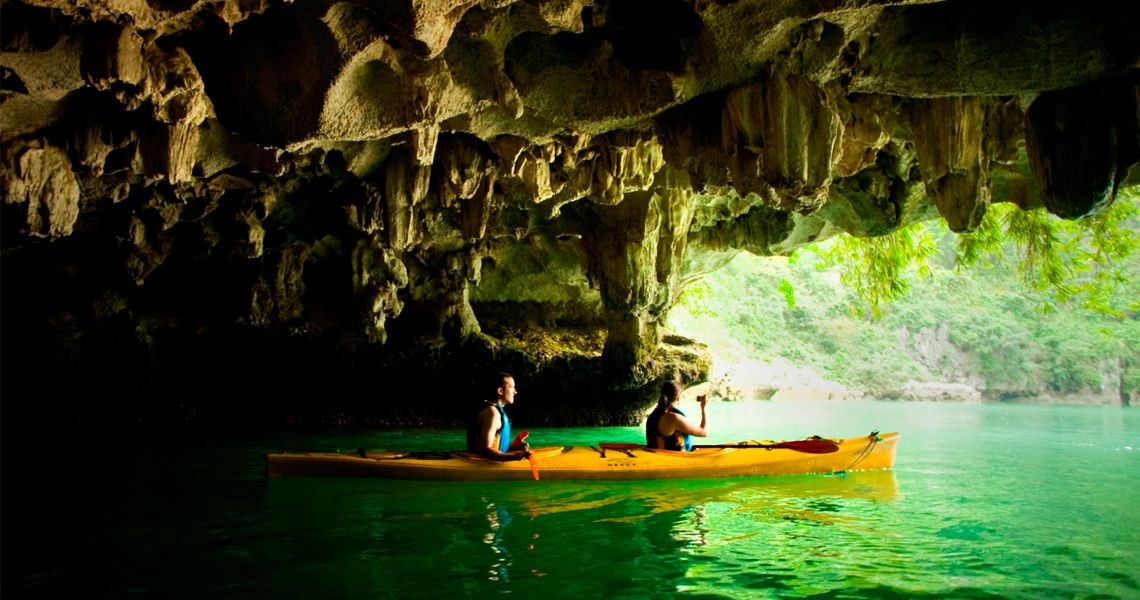 Trinh Nu Cave