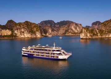 Dragon Bay Cruise