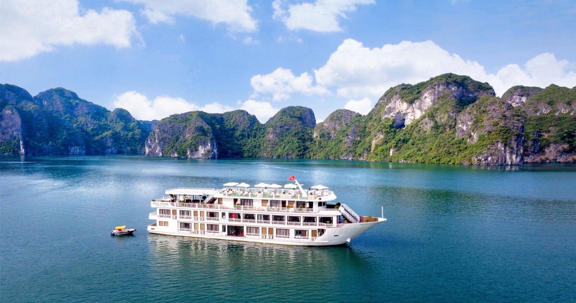 Alisa Cruises
