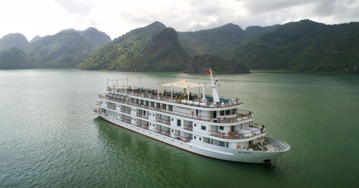 Paradise Grand Cruise