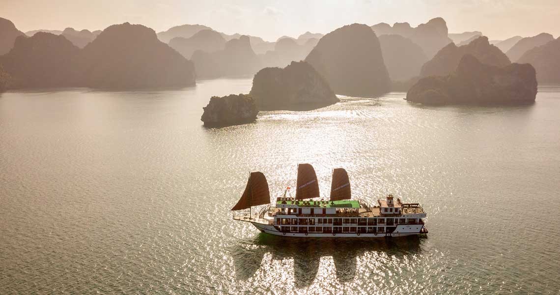 V'Spirit Premier Cruise