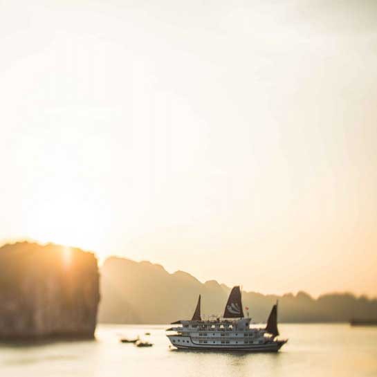 Bhaya Classic Cruise 3 Days 2 Nights