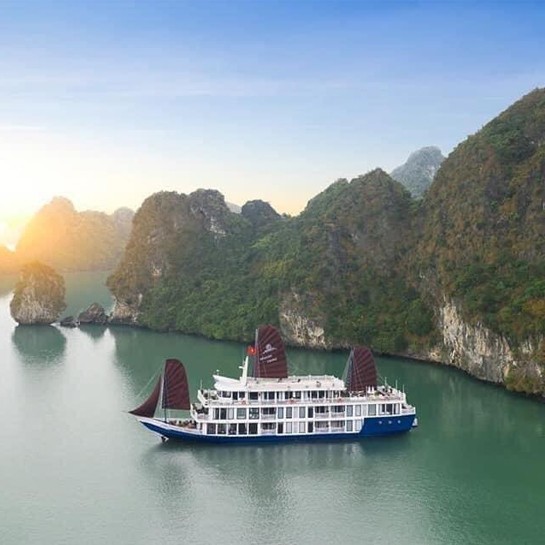 Verdure Lotus Premium Cruise 3 Days 2 Nights
