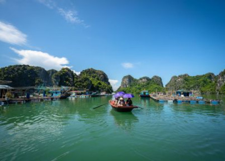 Thien Canh Son Cave - Halong International Port
