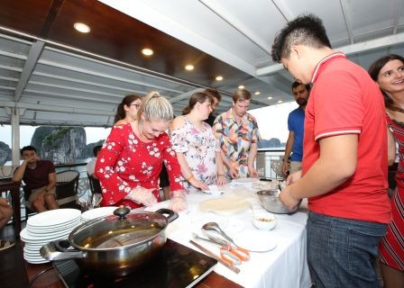 Hanoi – Bai Chay – Halong Bay (L, D)