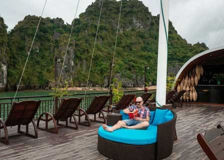 Hanoi - Halong Bay (L, D)