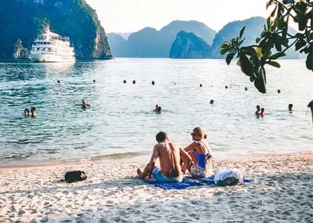 Hanoi - Halong Bay - Luon Cave - Titov Island (L, D)