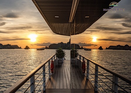 6 Hours on Halong Bay Day Cruise